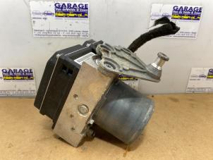 Gebruikte ABS Computer Mercedes Vito (639.6) 2.2 116 CDI 16V 4x4 Euro 5 Prijs € 151,25 Inclusief btw aangeboden door Autoparts Van De Velde