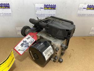 Gebruikte ABS Computer Mercedes C (C204) 2.2 C-250 CDI 16V BlueEfficiency Prijs € 151,25 Inclusief btw aangeboden door Autoparts Van De Velde