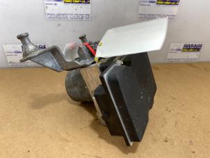 Gebruikte Computer ABS Mercedes A (W169) 1.5 A-160 Prijs € 78,65 Inclusief btw aangeboden door Autoparts Van De Velde