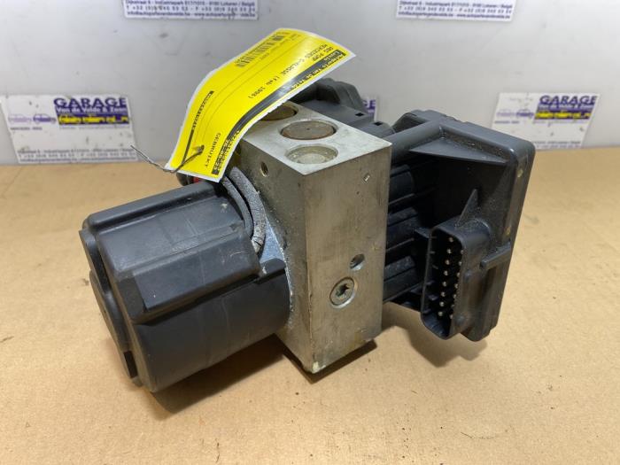 Bomba ABS Mercedes C-Klasse