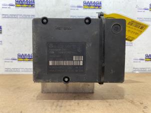 Gebruikte ABS Pomp Mercedes CLK (C209) 5.0 500 V8 24V Prijs € 72,60 Inclusief btw aangeboden door Autoparts Van De Velde