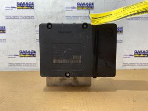 Gebruikte ABS Computer Mercedes C (W203) 2.2 C-200 CDI 16V Prijs € 72,60 Inclusief btw aangeboden door Autoparts Van De Velde