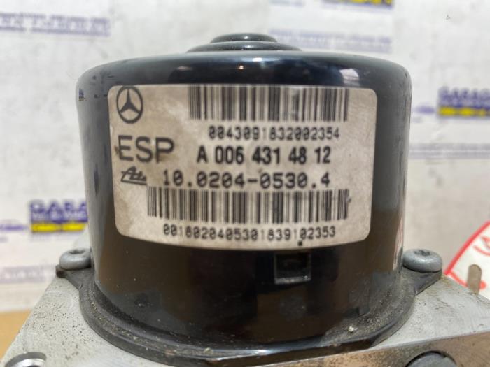 ABS Computer van een Mercedes-Benz CLC (C203) 2.2 200 CDI 16V 2009