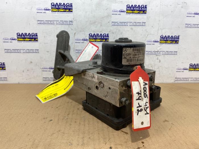Bomba ABS Mercedes C-Klasse