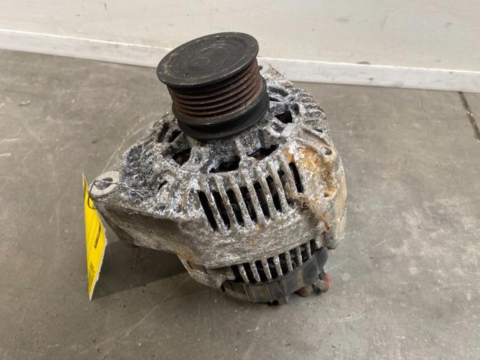 Pradnica Mercedes E-Klasse