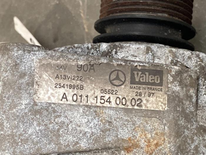 Dynamo Mercedes E-Klasse