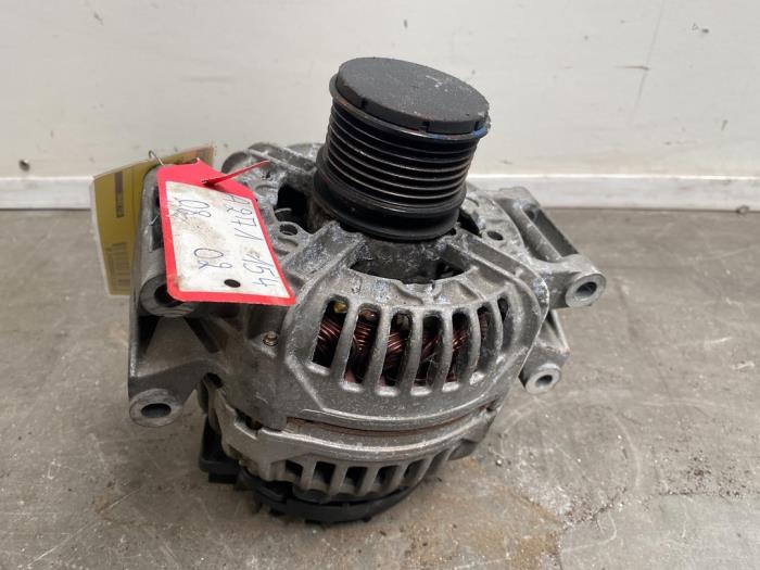 Dynamo Mercedes E-Klasse