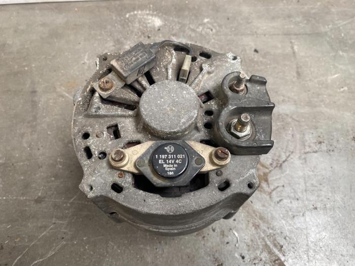 Pradnica Mercedes E-Klasse