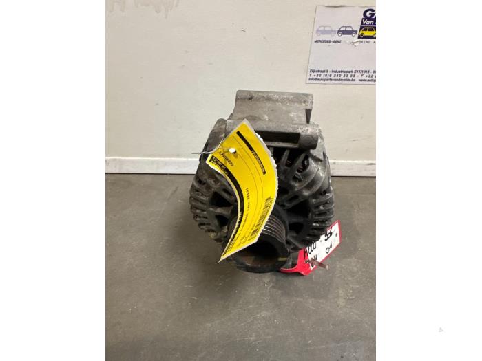 Dynamo Mercedes C-Klasse