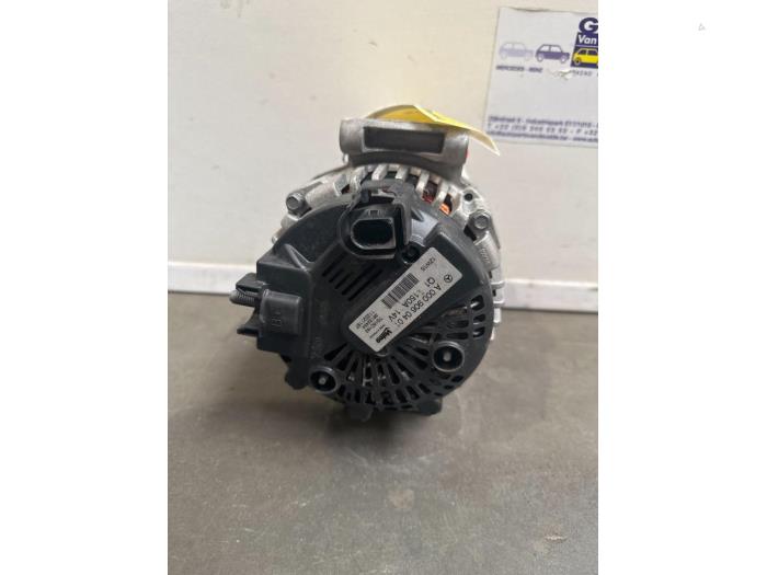 Dynamo Mercedes C-Klasse