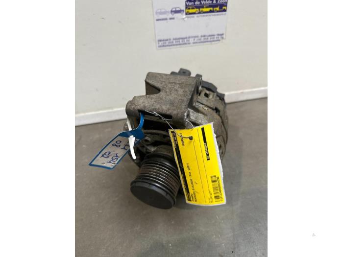 Dynamo Mercedes E-Klasse