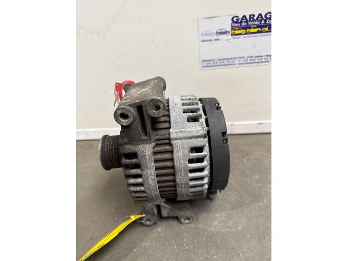 Dynamo Mercedes C-Klasse