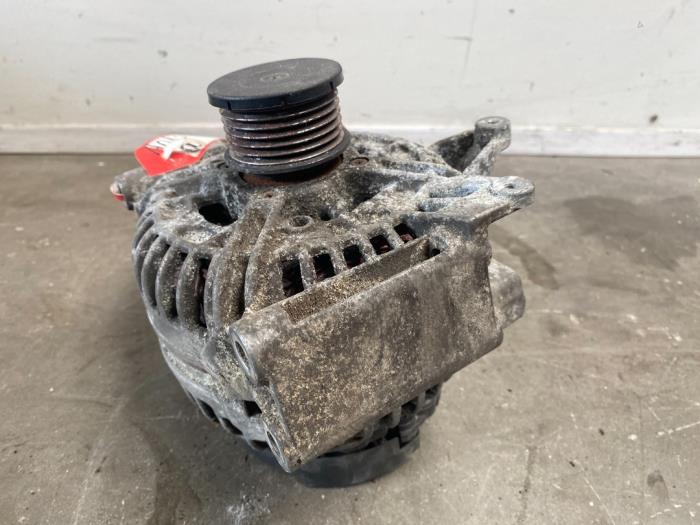 Dynamo Mercedes C-Klasse