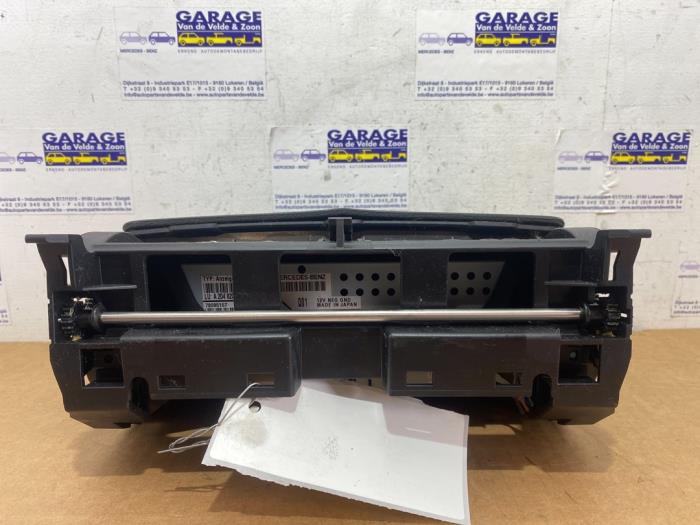 Affichage navigation Mercedes C-Klasse