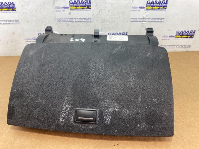 Affichage navigation Mercedes C-Klasse