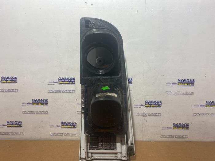 Pokrywa wlewu paliwa Mercedes Vito