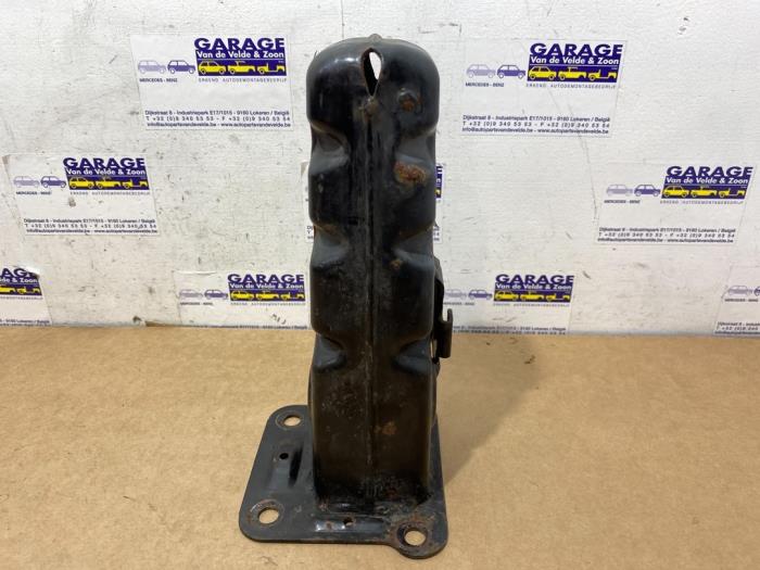 Stütze (sonstige) Mercedes Vito