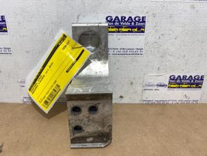 Gebruikte Frontdeel steun Mercedes C (W205) C-220 2.2 CDI BlueTEC, C-220 d 16V Prijs € 24,20 Inclusief btw aangeboden door Autoparts Van De Velde