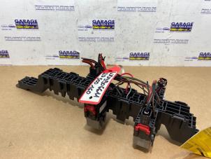 Gebruikte Relais Houder Mercedes Sprinter 3t (906.61) 214 CDI 16V Prijs € 12,10 Inclusief btw aangeboden door Autoparts Van De Velde