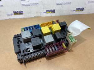 Gebruikte Relais Houder Mercedes ML III (166) 3.0 ML-350 BlueTEC V6 24V 4-Matic Prijs € 78,65 Inclusief btw aangeboden door Autoparts Van De Velde