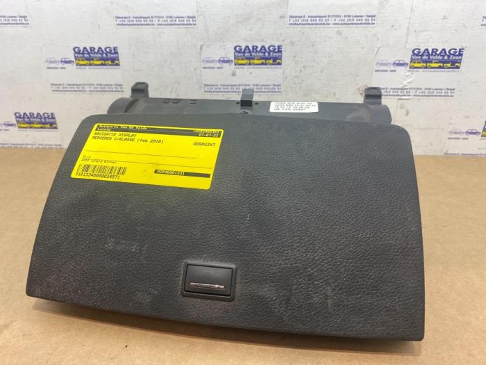 Affichage navigation Mercedes C-Klasse