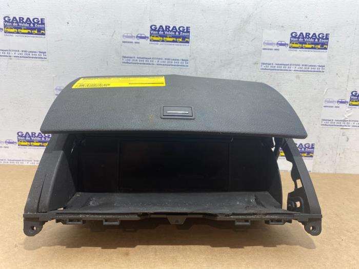 Affichage navigation Mercedes C-Klasse