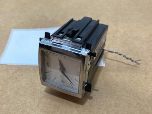 Gebruikte Uurwerk Mercedes S (W221) 3.5 S-400 24V BlueHybrid Prijs € 36,30 Inclusief btw aangeboden door Autoparts Van De Velde