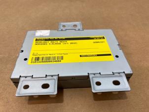 Gebruikte Regelunit Multi Media Mercedes S (W221) 3.0 S-320 CDI 24V 4-Matic Prijs € 36,30 Inclusief btw aangeboden door Autoparts Van De Velde