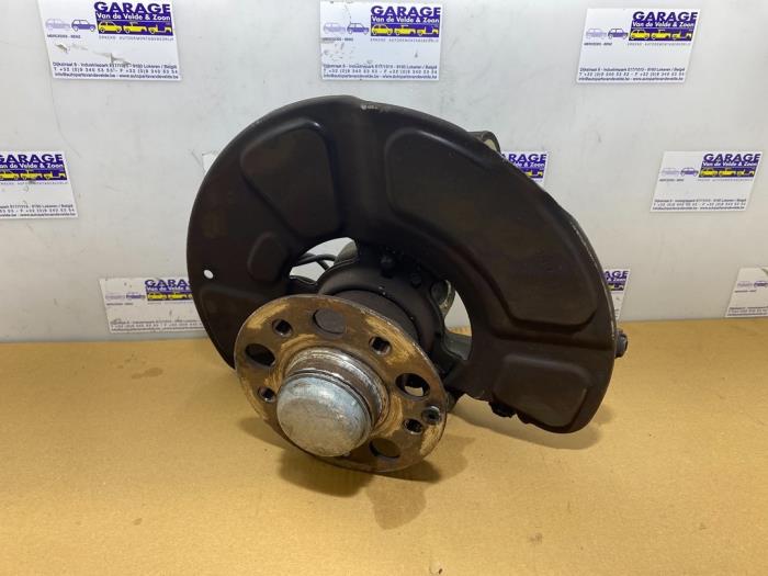 Knuckle, front right Mercedes E-Klasse