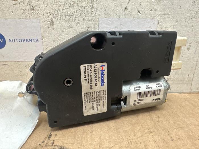 Moteur toit ouvrant Mercedes E-Klasse