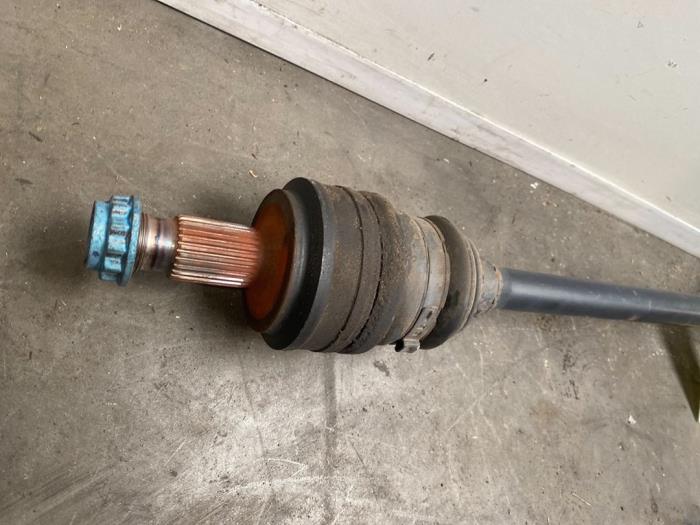 Aandrijfas links-achter Mercedes C-Klasse