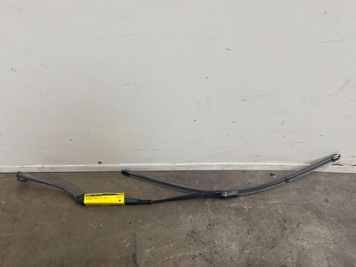 Ramie wycieraczki przedniej Mercedes C-Klasse