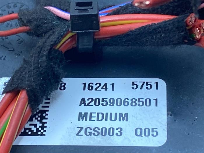 Fuse box Mercedes C-Klasse