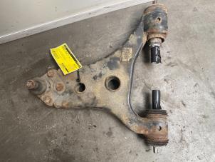 Gebruikte Draagarm links-voor Mercedes A (W169) 2.0 A-180 CDI 16V Prijs € 36,30 Inclusief btw aangeboden door Autoparts Van De Velde