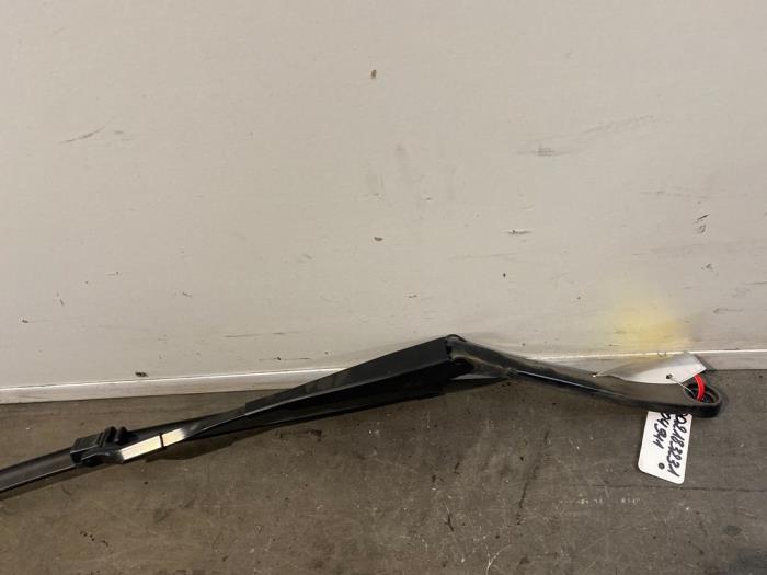Front wiper arm Mercedes CLS-Klasse