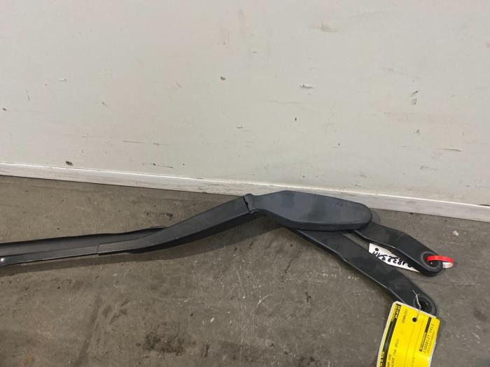 Scheibenwischerarm vorne Mercedes CLS-Klasse