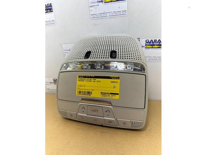 Oswietlenie wewnetrzne przód Mercedes C-Klasse