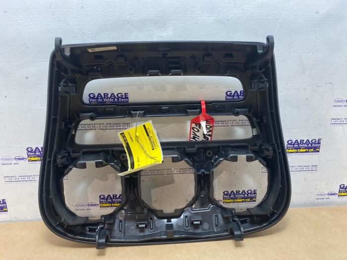 Middle console Mercedes C-Klasse