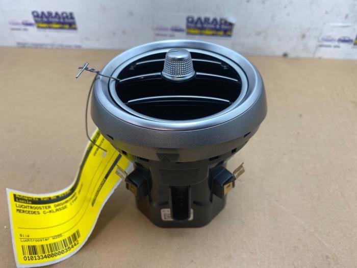 Luftgitter Armaturenbrett Mercedes C-Klasse