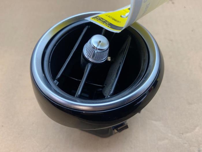 Luftgitter Armaturenbrett Mercedes C-Klasse