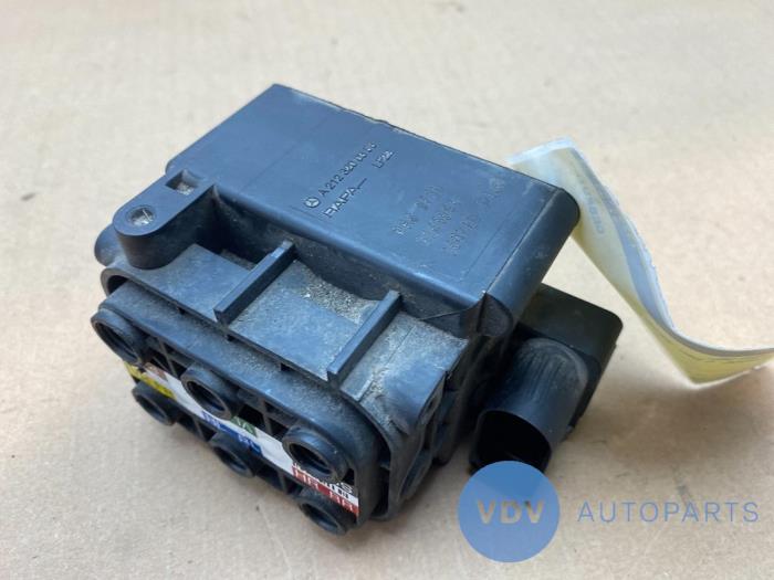 Level control valve Mercedes GLE