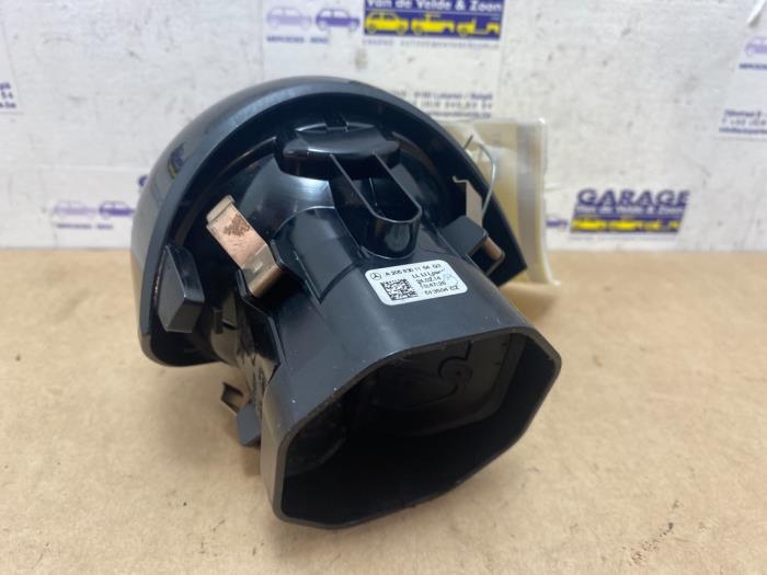 Grille aération tableau de bord Mercedes C-Klasse