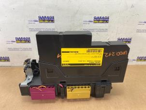 Gebruikte Comfort Module Mercedes E (W212) E-220 CDI 16V BlueEfficiency Prijs € 102,85 Inclusief btw aangeboden door Autoparts Van De Velde