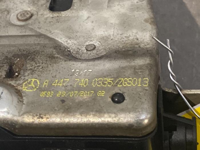 Mécanique de verrouillage hayon Mercedes Vito