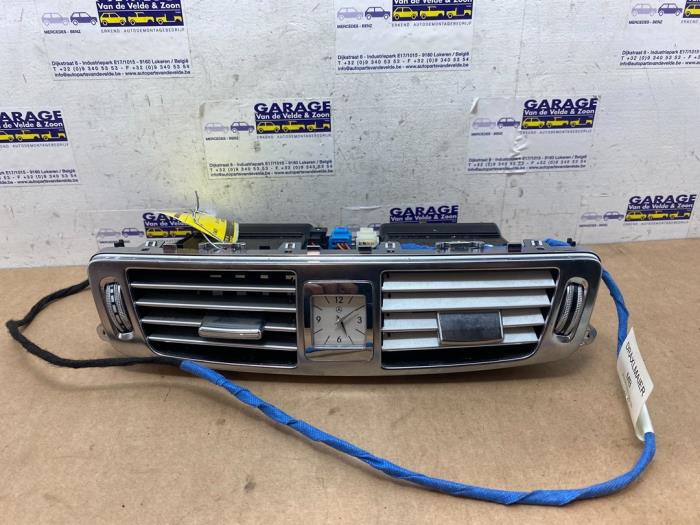 Luchtrooster Dashboard Mercedes CLS-Klasse