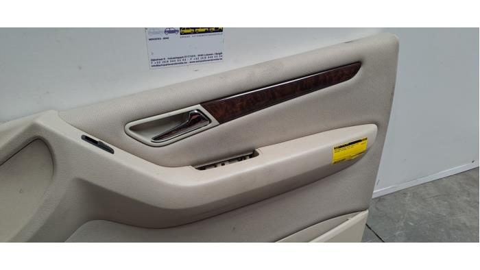 Türverkleidung 4-türig rechts vorne Mercedes A-Klasse