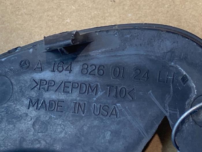 Front bumper, left-side component Mercedes ML-Klasse