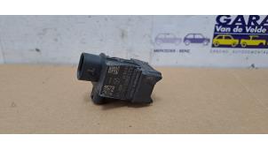 Gebruikte Snelheid Sensor Mercedes E (W213) E-200d 2.0 Turbo 16V Prijs € 18,15 Inclusief btw aangeboden door Autoparts Van De Velde