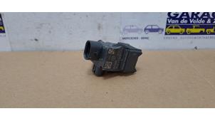 Gebruikte Snelheid Sensor Mercedes E (W213) E-200d 2.0 Turbo 16V Prijs € 18,15 Inclusief btw aangeboden door Autoparts Van De Velde