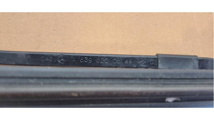 Scheibenwischerarm vorne Mercedes Viano